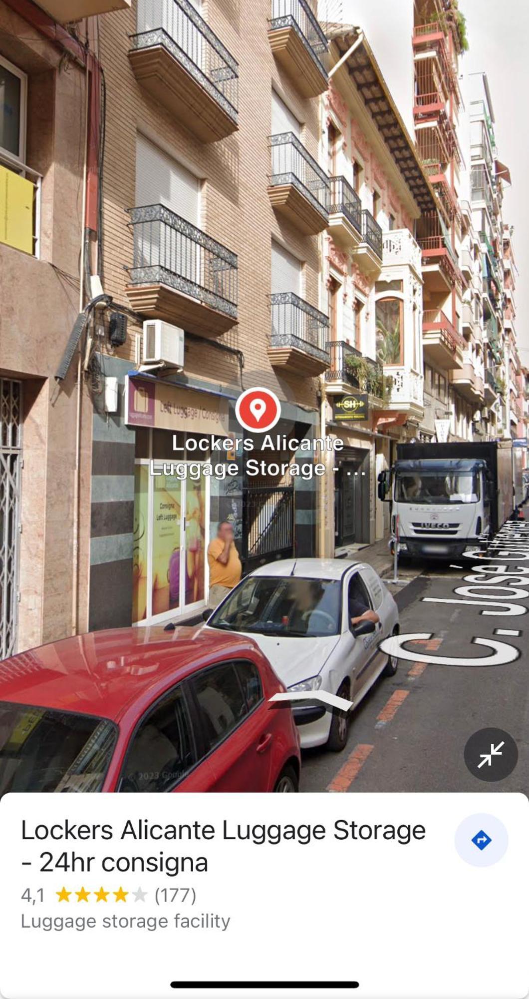 Centrally-Located, Spacious Flat At Historic Centre & Short Walk To Beach Alicante Bagian luar foto